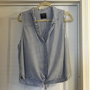 Sleeveless Collared Abercrombie and Fitch Blouse